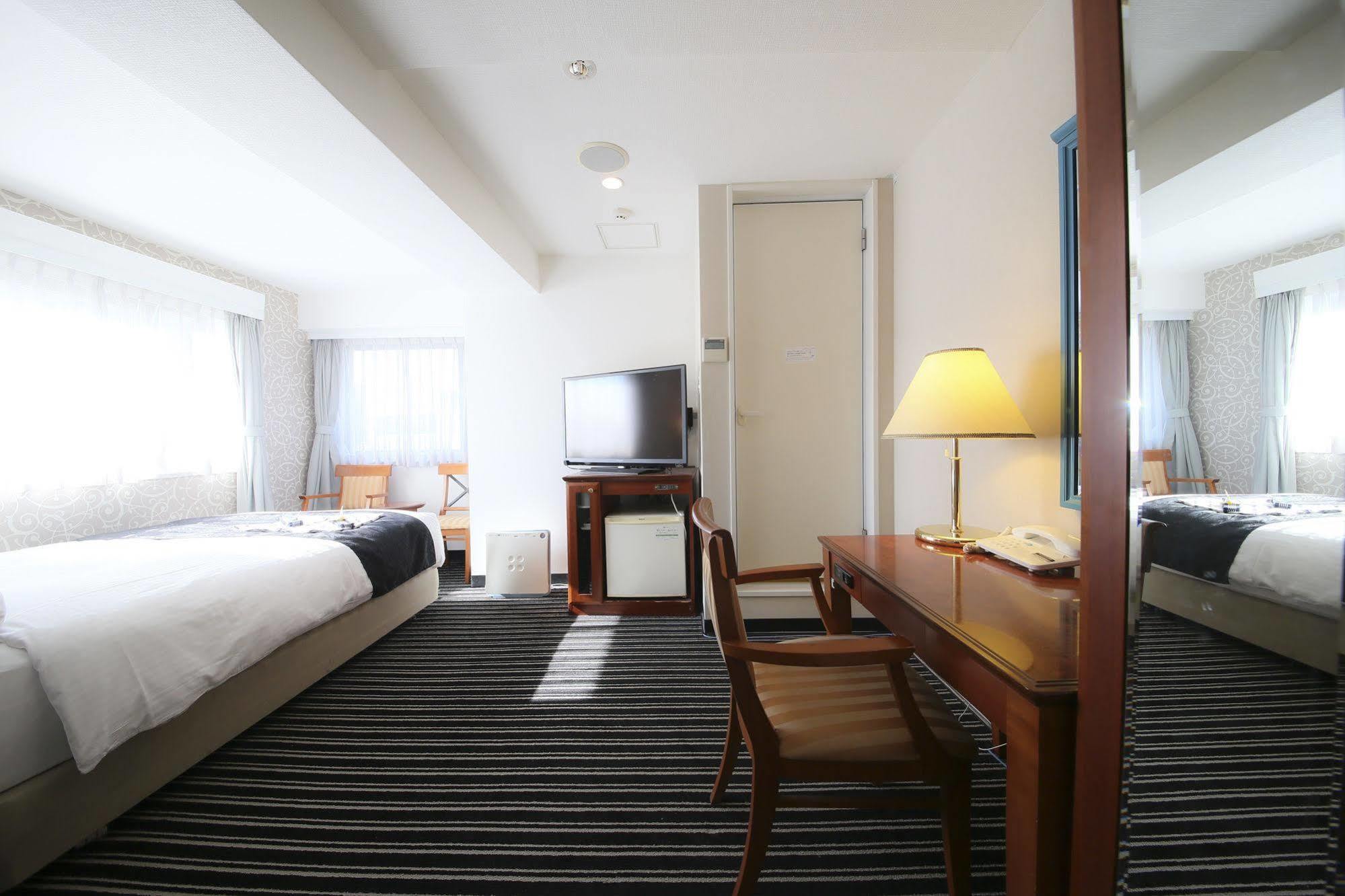 Apa Hotel Tokyo Ojima Esterno foto